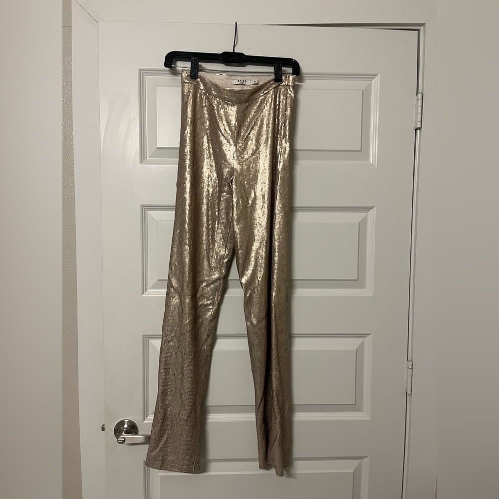 Elegant Gold Sequin Flare Pants